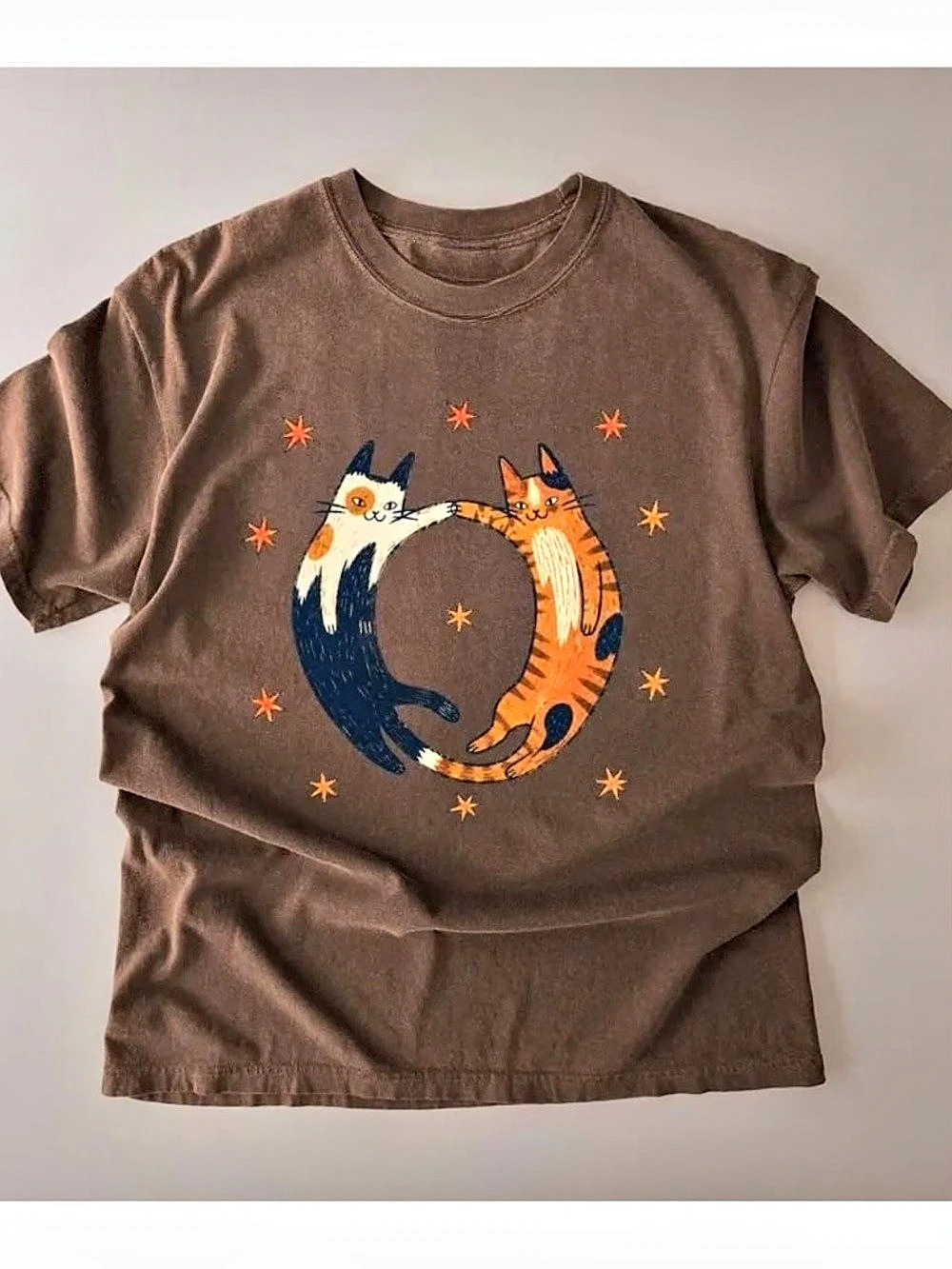 Brown Funny Cat And Stars Graphic Short Sleeve Tee